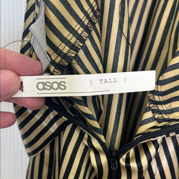 Asos - NWT Gold And Black Stripe Halter Deep V Neck Belted Jumpsuit Size 10 - Picture 9 of 11